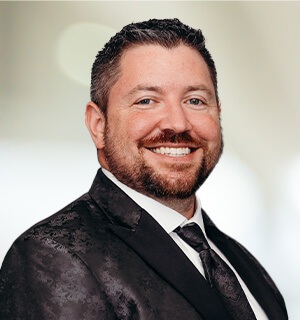 Bettendorf Iowa dentist Dr. Joshua Pogue